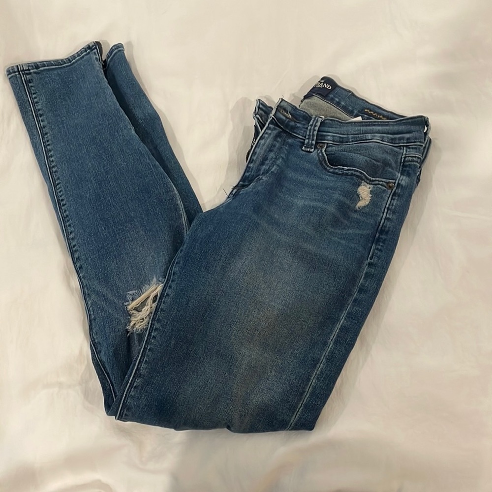 Lucky Brand Brooke Legging Jean with zipper details on legs